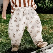 Kinder Barrel Pants aus Bio Baumwolle – Hunde Print | Handgemachte Ballonhose für Babys & Kinder