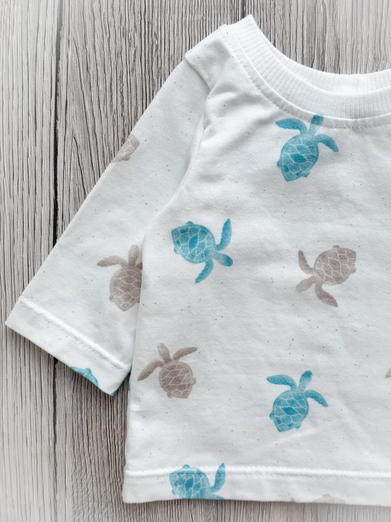 Handmade Baby Langarmshirt | Oversized | Schildkröten | Größe 56/62