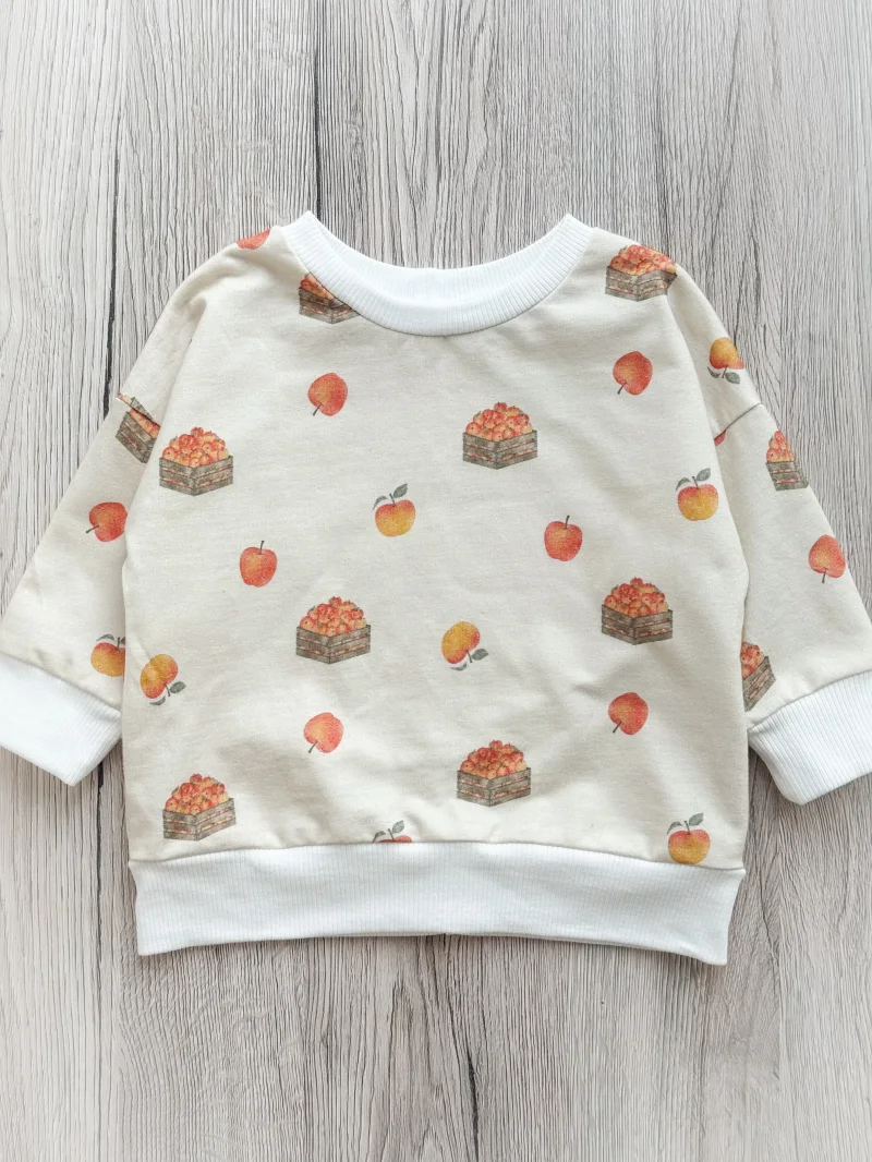 Handmade Baby Pullover | Oversized Sweater | Äpfel | Größe 68/74