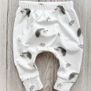 Handmade Baby Hose | Slim Pants | Igel | Größe 56/62